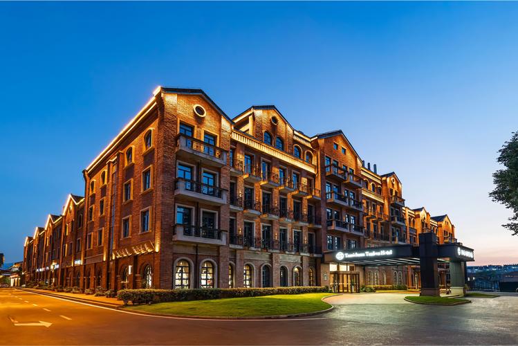 的全资子公司,主营业务涵盖酒店住宿,餐饮,会务服务和酒店用品洗涤